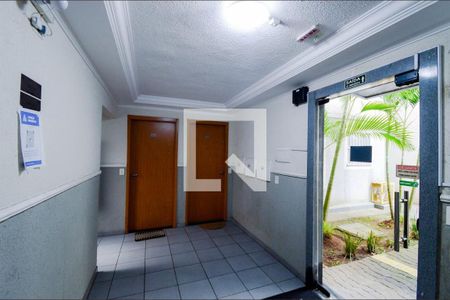 Apartamento para alugar com 43m², 2 quartos e 1 vagaHall social