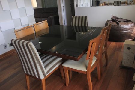 Apartamento à venda com 115m², 3 quartos e 2 vagasSala