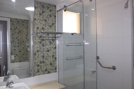 Apartamento à venda com 115m², 3 quartos e 2 vagasBanheiro social 