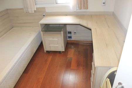 Apartamento à venda com 115m², 3 quartos e 2 vagasQuarto 2