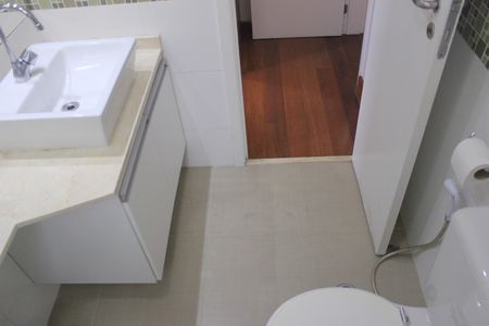Apartamento à venda com 115m², 3 quartos e 2 vagasBanheiro da Suíte 