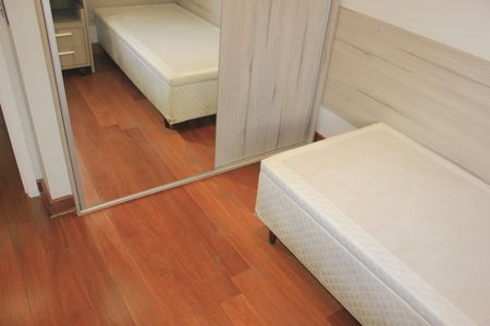 Apartamento à venda com 115m², 3 quartos e 2 vagasQuarto 2