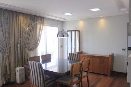 Sala de apartamento à venda com 3 quartos, 115m² em Vila Santo Antonio, Guarulhos