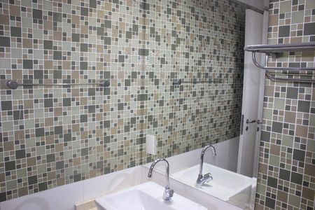 Apartamento à venda com 115m², 3 quartos e 2 vagasBanheiro social 