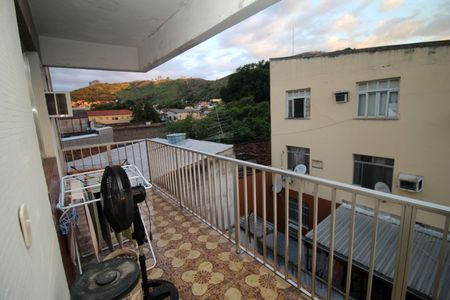 Apartamento à venda com 64m², 2 quartos e 1 vagaVaranda