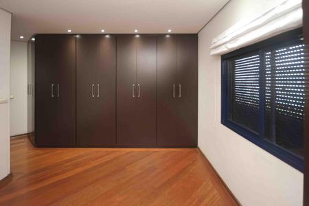 Apartamento para alugar com 290m², 3 quartos e 4 vagasSuite 02