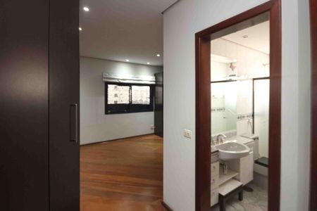 Apartamento para alugar com 290m², 3 quartos e 4 vagasSuite 02