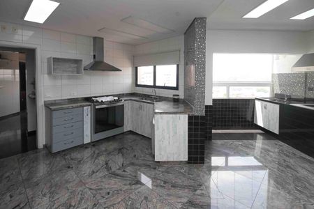Apartamento para alugar com 290m², 3 quartos e 4 vagasCozinha