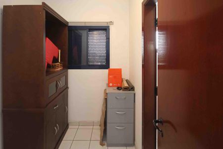 Apartamento para alugar com 290m², 3 quartos e 4 vagasQuarto de Serviço