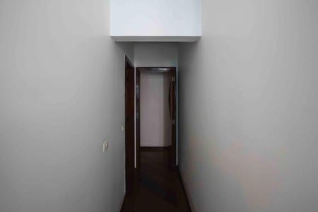 Apartamento para alugar com 290m², 3 quartos e 4 vagasCorredor dos quartos