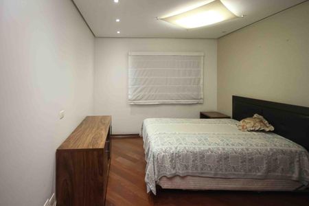 Apartamento para alugar com 290m², 3 quartos e 4 vagasSuite 03