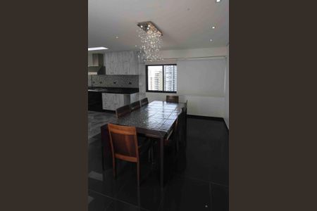Apartamento para alugar com 290m², 3 quartos e 4 vagasSala de Jantar