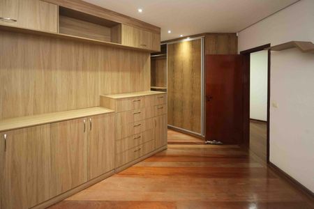 Apartamento para alugar com 290m², 3 quartos e 4 vagasSuite