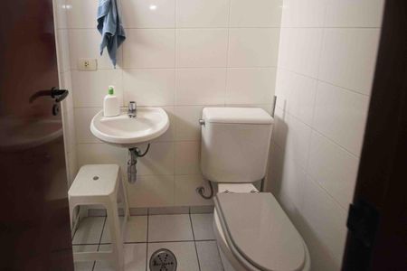 Apartamento para alugar com 290m², 3 quartos e 4 vagasBanheiro de Serviço