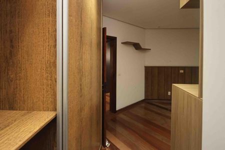 Apartamento para alugar com 290m², 3 quartos e 4 vagasSuite