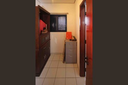 Apartamento para alugar com 290m², 3 quartos e 4 vagasQuarto de Serviço