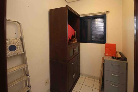 Apartamento para alugar com 290m², 3 quartos e 4 vagasQuarto de Serviço