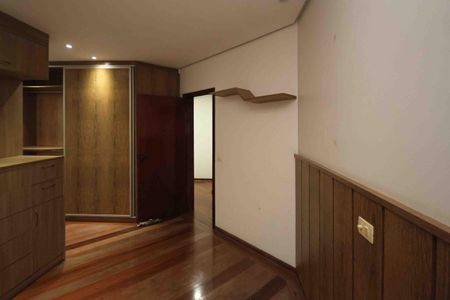 Apartamento para alugar com 290m², 3 quartos e 4 vagasSuite