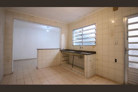 Casa à venda com 130m², 3 quartos e 1 vaga