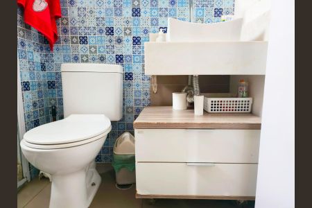 Apartamento à venda com 118m², 4 quartos e 2 vagas Apartamento à venda com 118m², 4 quartos e 2 vagasBanheiro Social