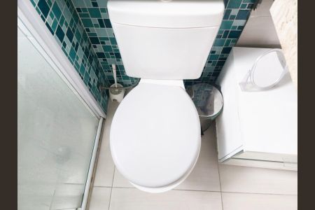 Apartamento à venda com 118m², 4 quartos e 2 vagas Apartamento à venda com 118m², 4 quartos e 2 vagasBanheiro da Suíte 02