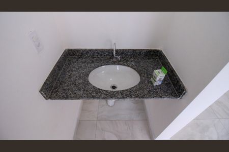 Apartamento para alugar com 35m², 2 quartos e sem vaga Apartamento para alugar com 35m², 2 quartos e sem vagaBanheiro