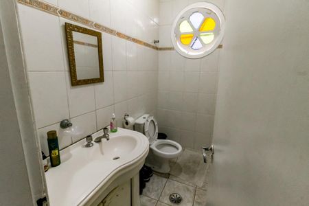 Casa à venda com 296m², 5 quartos e 3 vagasLavabo