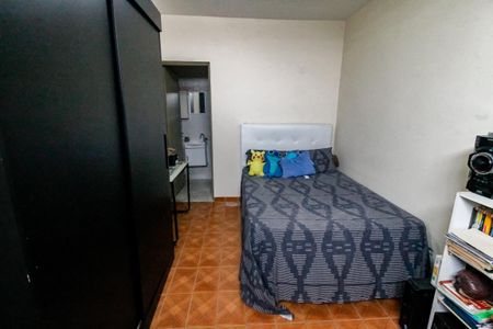 Casa à venda com 296m², 5 quartos e 3 vagasSuíte 2