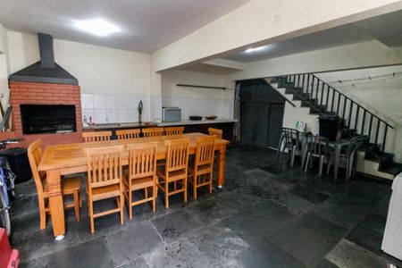 Casa à venda com 296m², 5 quartos e 3 vagasÁrea gourmet