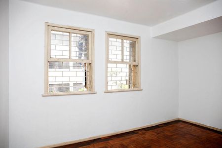 Apartamento à venda com 93m², 3 quartos e sem vagaQuarto 1