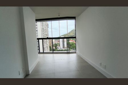 Apartamento à venda com 80m², 2 quartos e 1 vaga Apartamento à venda com 80m², 2 quartos e 1 vagaQuarto