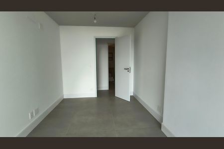 Apartamento à venda com 80m², 2 quartos e 1 vaga Apartamento à venda com 80m², 2 quartos e 1 vagaQuarto