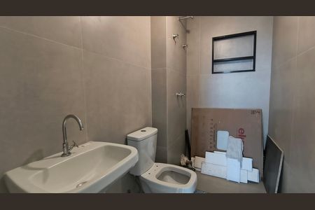 Apartamento à venda com 80m², 2 quartos e 1 vaga Apartamento à venda com 80m², 2 quartos e 1 vagaBanheiro Social