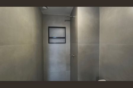 Apartamento à venda com 80m², 2 quartos e 1 vaga Apartamento à venda com 80m², 2 quartos e 1 vagaBanheiro da Suíte