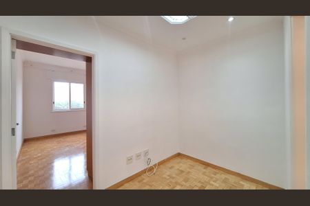 Apartamento à venda com 120m², 2 quartos e 1 vagaCorredor 