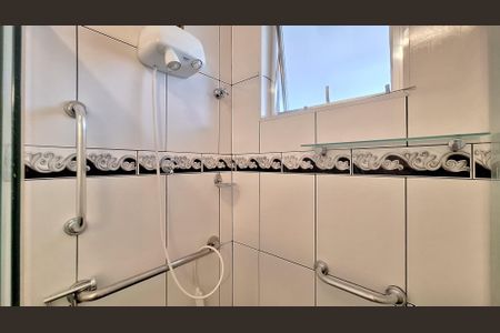 Apartamento à venda com 120m², 2 quartos e 1 vagaBanheiro 