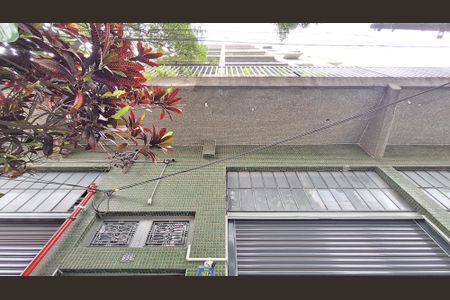 Apartamento à venda com 120m², 2 quartos e 1 vagaFachada