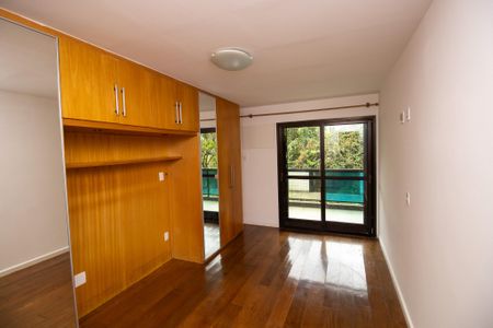 Apartamento para alugar com 101m², 3 quartos e 2 vagasSuíte