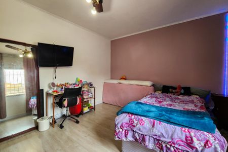 Casa à venda com 238m², 3 quartos e 2 vagas Casa à venda com 238m², 3 quartos e 2 vagasQuarto 1