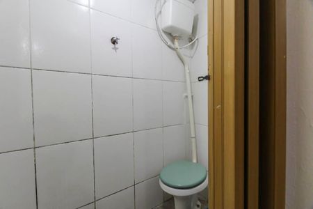 Casa para alugar com 55m², 1 quarto e sem vaga Casa para alugar com 55m², 1 quarto e sem vagaBanheiro