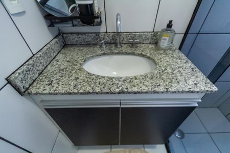 Apartamento à venda com 82m², 2 quartos e 1 vagaBanheiro da Suíte