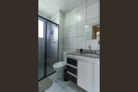 Apartamento à venda com 82m², 2 quartos e 1 vagaBanheiro Social