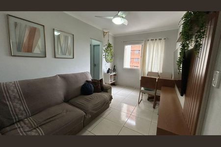 Sala de apartamento para alugar com 2 quartos, 70m² em Colubandê, São Gonçalo