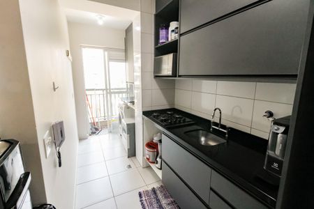 Apartamento para alugar com 56m², 2 quartos e 1 vaga Apartamento para alugar com 56m², 2 quartos e 1 vagaCozinha - Armários