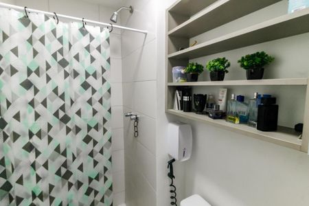 Apartamento para alugar com 56m², 2 quartos e 1 vaga Apartamento para alugar com 56m², 2 quartos e 1 vagaBanheiro Social