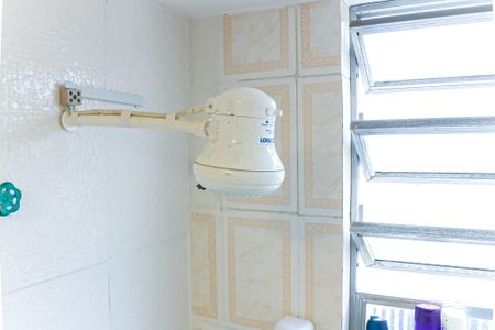 Apartamento à venda com 70m², 3 quartos e sem vagaBanheiro