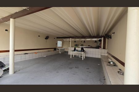 Apartamento à venda com 70m², 3 quartos e sem vagaÁrea comum - Salão de festas