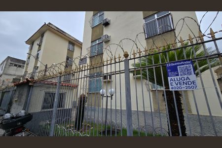 Apartamento à venda com 70m², 3 quartos e sem vagaFachada do Prédio com placa