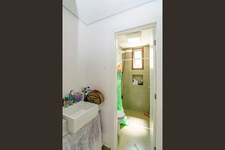 Apartamento à venda com 148m², 3 quartos e 2 vagasBanheiro Semi Suítes 1 e 2