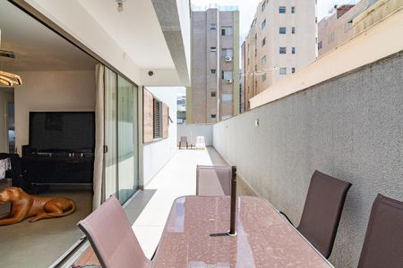 Apartamento à venda com 148m², 3 quartos e 2 vagasÁrea externa privativa